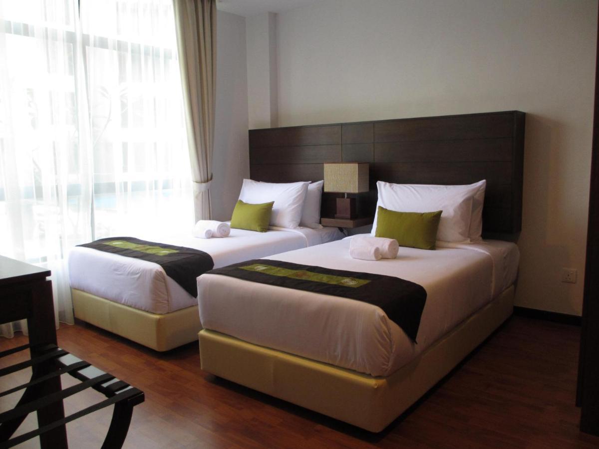 Samsuria Beach Apartment Resort Cherating Ngoại thất bức ảnh