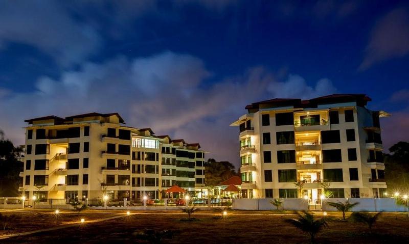 Samsuria Beach Apartment Resort Cherating Ngoại thất bức ảnh